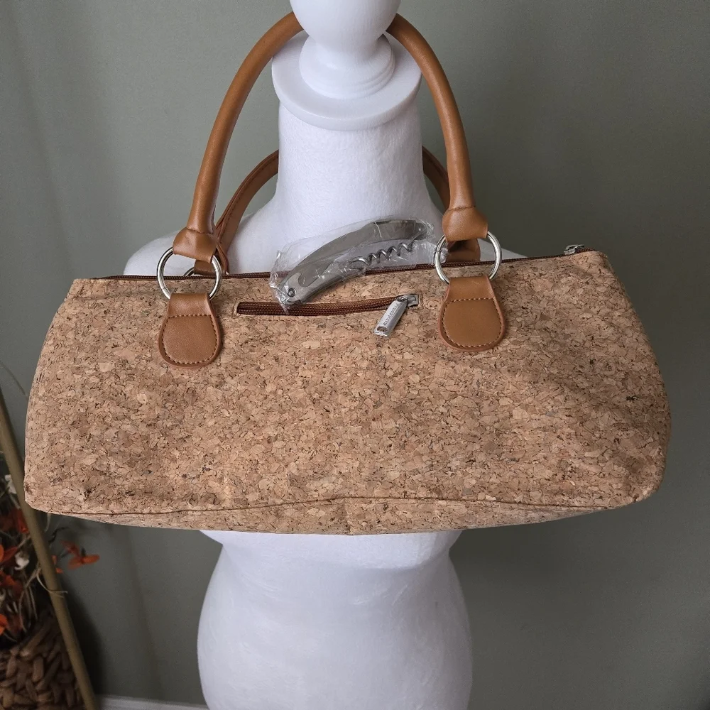 Primeware Wine Bag with Corkscrew included